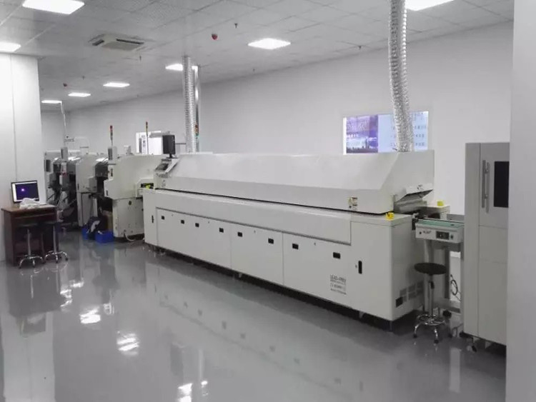  High Vacuum Furnace SMT Reflow Oven Consumption Solder Reflow Oven For PCB Manufactures