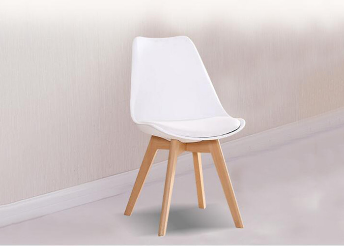  Standard Size Beech Dining Chair Anti Ultraviolet And Corrosion Resistant Manufactures
