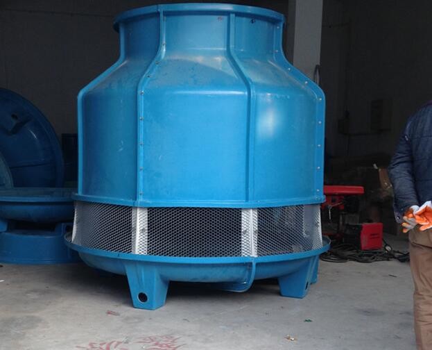  Outdoor 500T Industrial Water Cooling Towers ISO9001 Certificated Manufactures