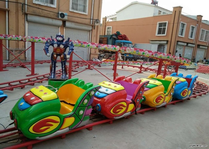  Space Shuttle Shape Kiddie Roller Coaster Marked With Modern Interchange Track Manufactures