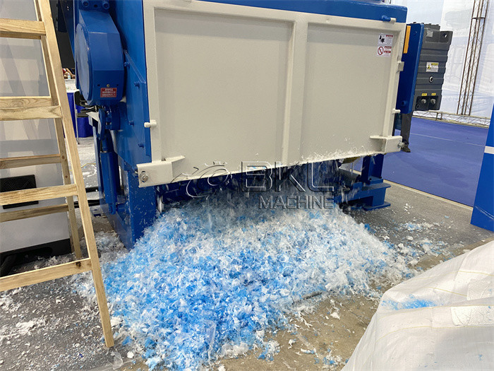  PP Jumbo Bags HDPE Fabric Shredder Machine Textile 600kg H Manufactures