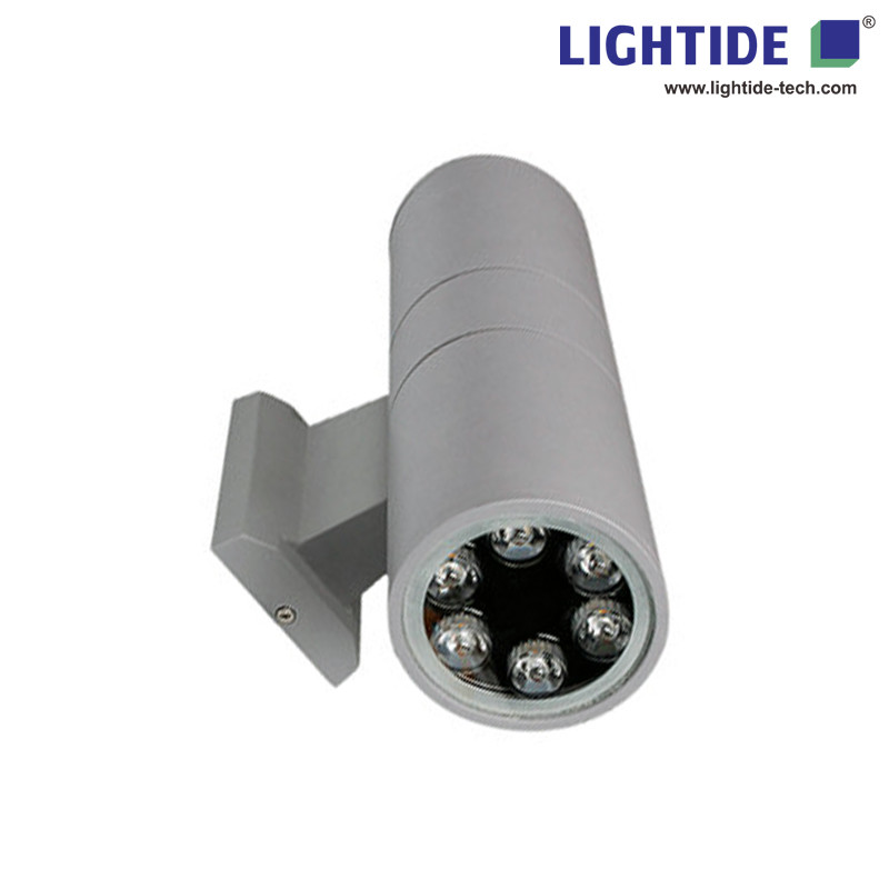  Outdoor led wall sconce, 12 Watts/1400lm, 100-277vac, 5 Years Warranty Manufactures