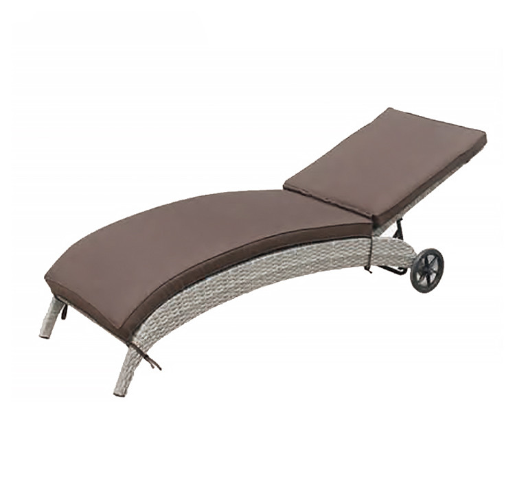  1700mm Depth 670mm Breadth Outdoor Pool Chaise Lounge Chairs With Wheels Manufactures