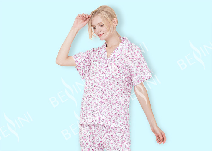  Cute Womens Pyjama Sets Short Sleeve Top And Long Pants With Elastic Waistband Manufactures