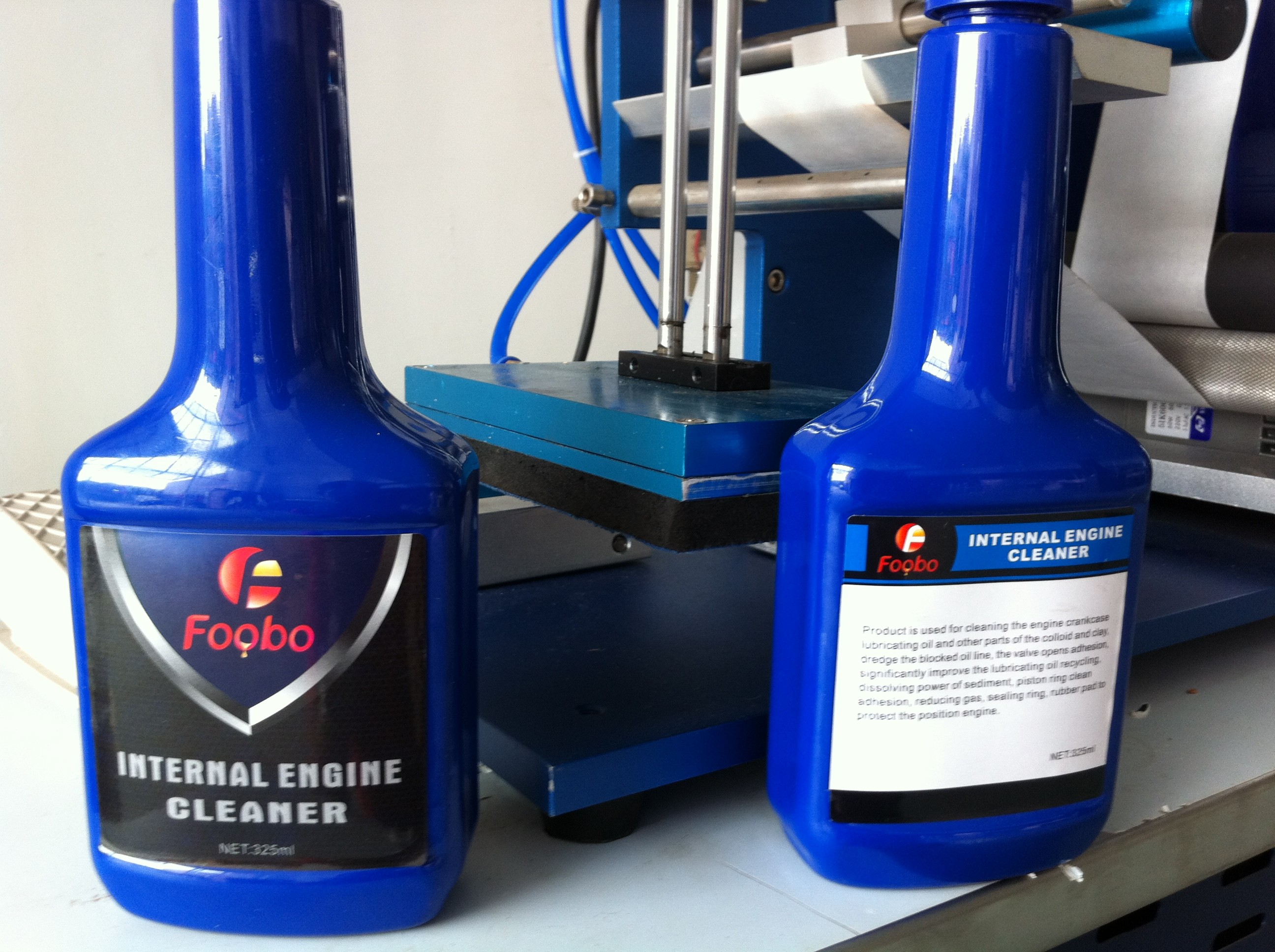  40PCS/Min 15cm Width Sticker Labeling Machine 60HZ For Flat Glass Bottle Manufactures