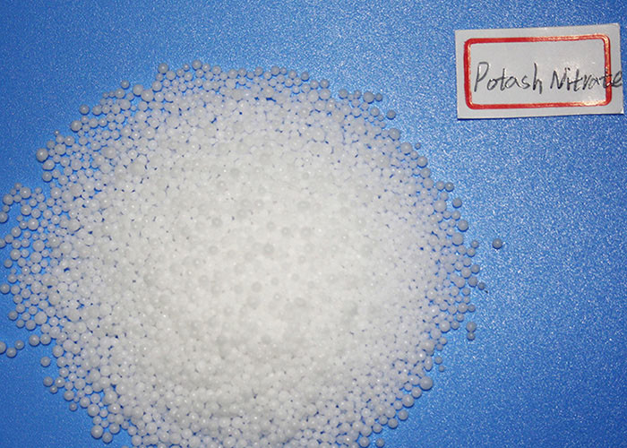  Industrial Potassium Nitrate Fertiliser , White Potassium Nitrate Crystals Manufactures