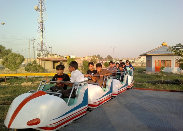  Space Train Design Kiddie Roller Coaster Customized Capacity For Children / Adults Manufactures