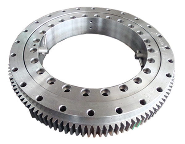  Cross Roller Type CE Small Slewing Bearing With External Gear Manufactures