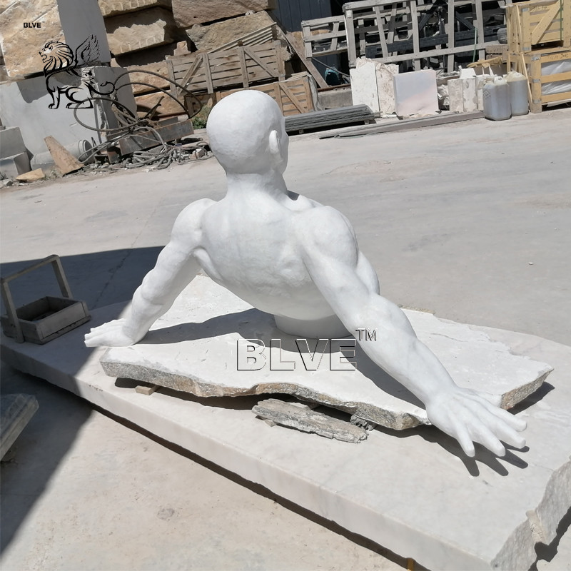  BLVE White Marble Naked Man Statue Bust Stone Sculpture Life Size Abstract Garden Hand Carving Modern Art Home Decoratio Manufactures