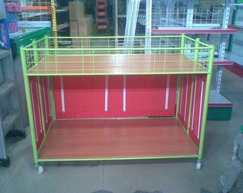  Steel Supermarket Clothes Promotion Cart / Hand Push Exihibition Display Table Manufactures