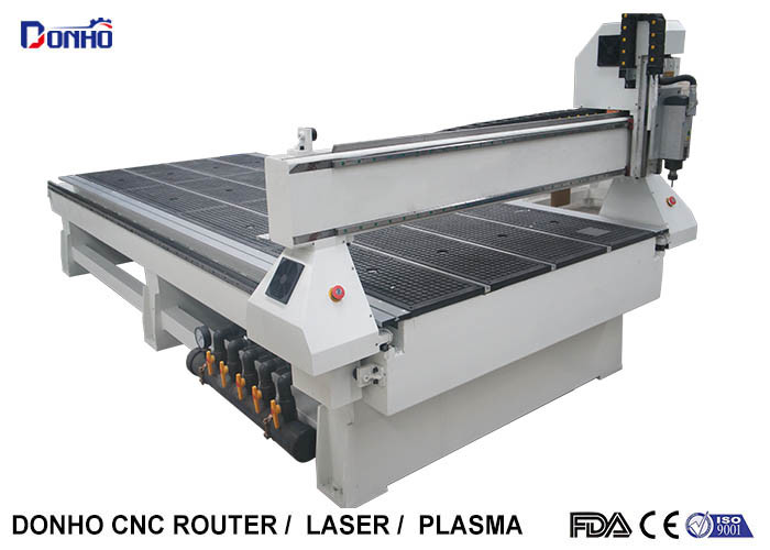  MDF Cutting 3 Axis CNC Router Engraver With Square Spindle Vacuum Table Manufactures