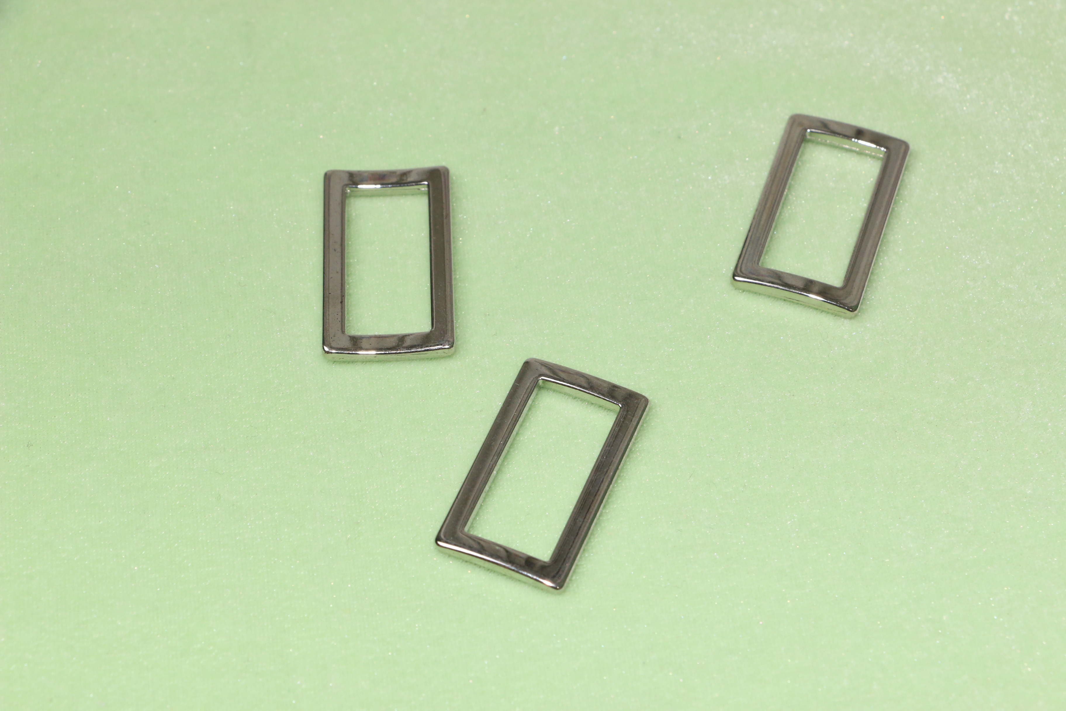  Rectangle  Custom Buttons For Clothing 30mm Long Bubblefree Granulefree Manufactures