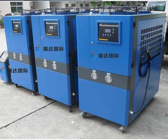  Big Volume Fan Motor Industrial Air Chiller With Large Volume Centrifugal Pump Manufactures