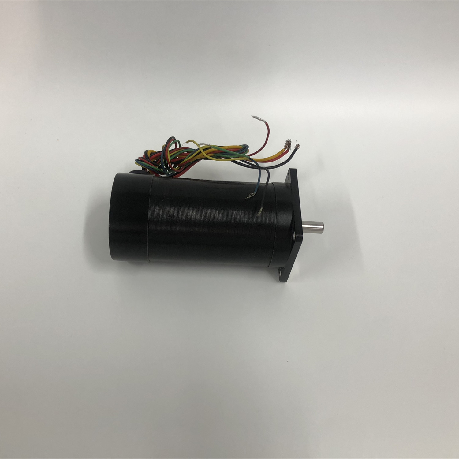  3000rpm 125W 24V Brushless Dc Motor For Electrical Cars 57mm Round Manufactures