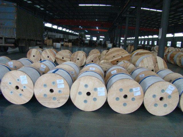  ASTM B 498 Galvanized Guy Wire Galvanized Steel Core Wire For Power Distribution Poles Manufactures