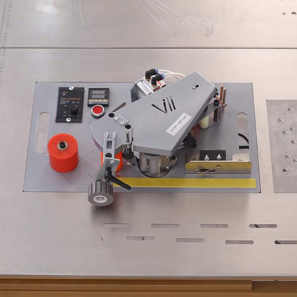 Small Woodworking Edge Banding Machines 380V Straightening Curve Straight Line