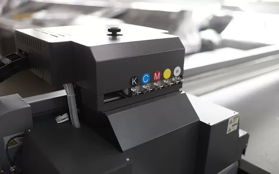 Efficient Automatic Digital Printing Machine UV Roll To Roll Series Printers
