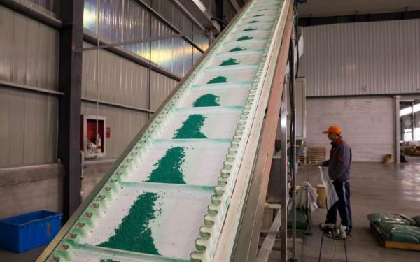 Kindergarten EPDM SBR Rubber Granules For Artificial Turf Non Toxic