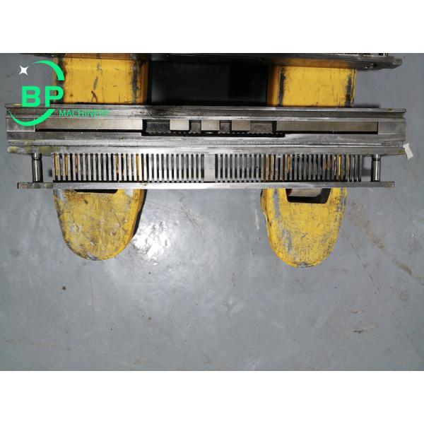 Wire o spiral book hole punching die 