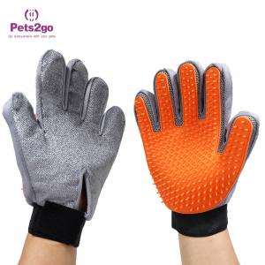 China OEM Flannelette Silicone 333 Gloves Pet Bathing Tool on sale