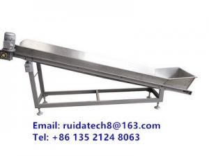 Conveyor with Large Capacity for Transporting Any Solid Materials and Pieces in snack food manufacturing