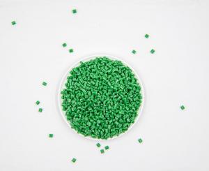  Marine Recycled Pet Granules Green Plastic Resin Pellet For Artificial Grass Manufactures