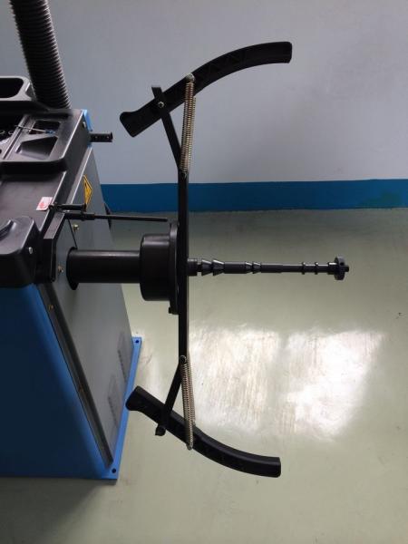 140RPM Tire Balancing Equipment with CE