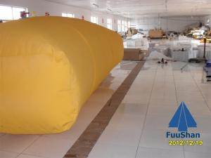 China Fuushan Flexible Polyurethane Portable Fuel Bladder For Oil Spill Collection on sale