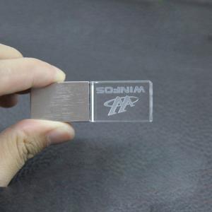  Inside Engraving Logo Crystal USB Stick Wholesale, Acrylic USB Flash Drive with Light Manufactures