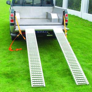  Anti Skid ISO9001 Metal Trailer Ramps Steel Car Trailer Ramps For ATVs Manufactures