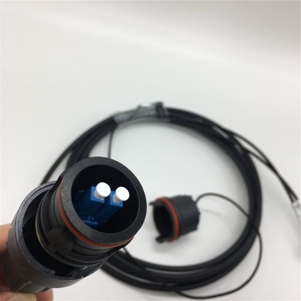 Fullaxs Armored Fiber Optic Duplex Patch Cord Outdoor 5G Telecom CPRI 1 - 100m for Ericsson