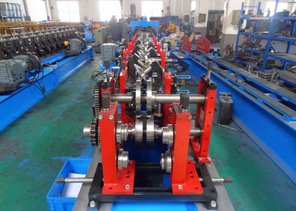 Quality 1.6 - 3.2mm Thick Steel C & Z Purlin Forming Machine With Manually Change Over for sale