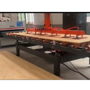  CNC Automated Loading Unloading Machine Automatic Wooden Board Loading Machine Manufactures