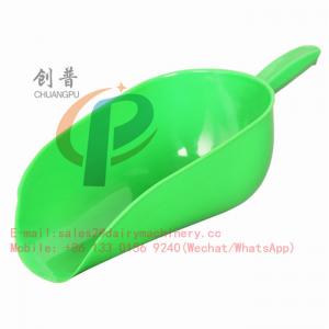 Plastic feed scoop with green color, black horse feed scoops, chicken farm feed scoop Manufactures
