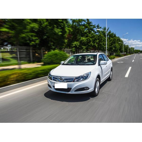 Electric E5 BYD Chinese Car Small EV High Performance 400 Mile Range