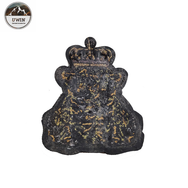 Lifelike Tiger Single Custom Embroidered Patches With Laser Heat Cut Border