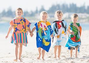 China Custom Print Beach Kids Hooded Poncho Towel on sale