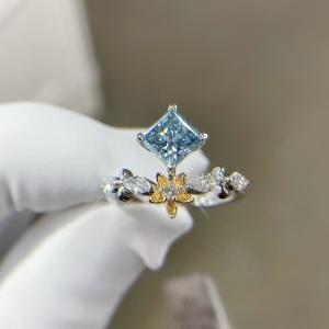 China Fancy Color Lab Grown Synthetic Blue Diamond Princess Cut 1.1ct 18k White Gold Set Fashionable Ring on sale