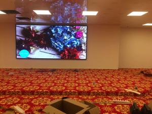  Lecture Halls Giant Led Screen Advertising Wall Mounted Indoor 1g1r1b Manufactures