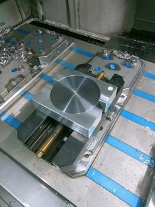  Quick Exchange Self Centring Vice Harded Steel For Circular Workpiece Calmping Manufactures