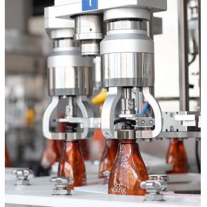  Glass / Plastic Bottle Screw Capper Machine Manufactures