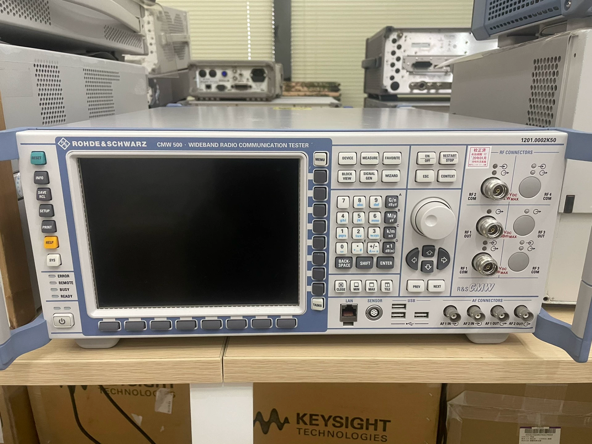 Rohde &amp; Schwarz RF Communications Test Set CMW500 K50 3.3 GHz 8 Port Wireless Device Production Tester Manufactures