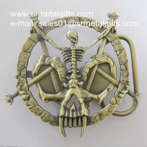 China Metal Halloween skeleton pin belt buckle, Halloween day skeleton belt buckles on sale