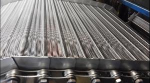  Industrial Stainless Steel Flat Wire Conveyor Belt Chain / Pressed Edge Treatment Manufactures