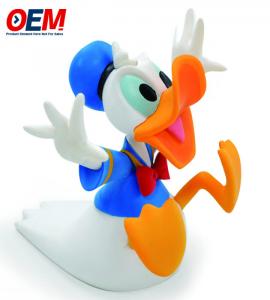 China Custom Made Vinyl Toy Custom Design Figure 3D Artist Figurine PVC Toys Maker Model on sale
