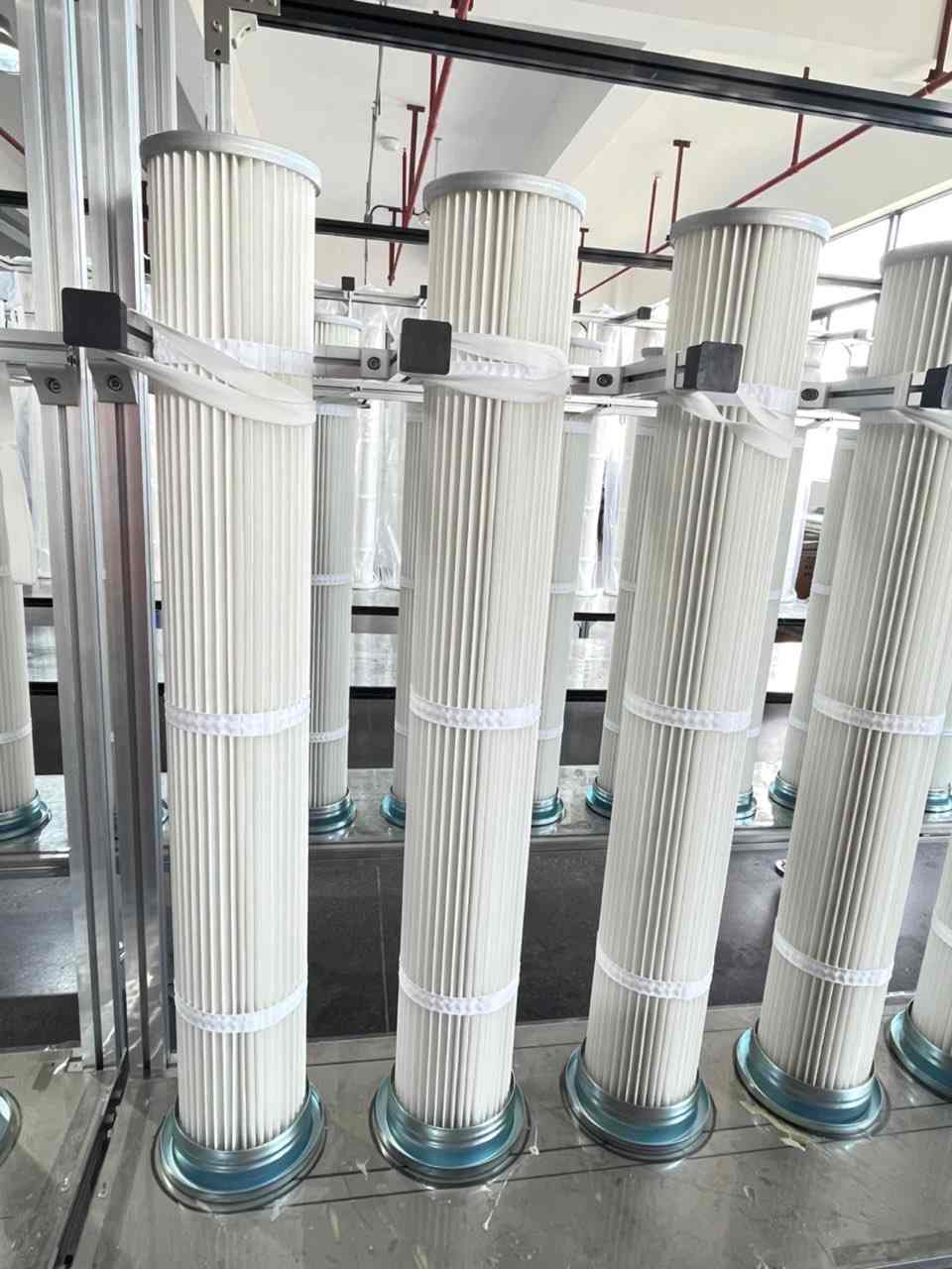 High Efficiency Pulse Jet Dust Collection Filter Cartridge with ≥99.9% Filtration Efficiency and 120℃ Operating Temperature for Asphalt Plants