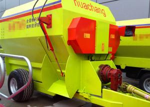 China High Efficiency Sanitary TMR Feed Mixer , 7CBM Cattle Feed Mixer Green Color on sale