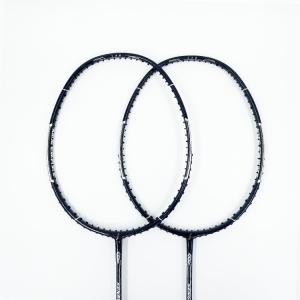 China 5U Full Carbon Badminton Rackets Carbon Shuttle Bat For Senior Players on sale