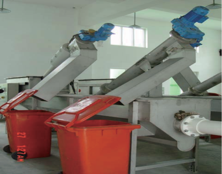 Nickel Plated Grey Manure Separator Equipment Solid Liquid Separator Machine Screw Filter Press