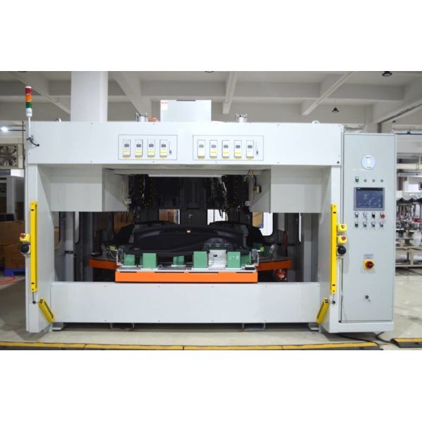 Automotive Plastic Vibration Welding Machine For Car Door CE Certification